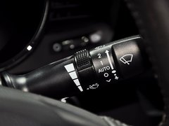 2012款 2.4L 自动 