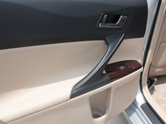 2012款 2.5V 自动 风度菁英炫装版