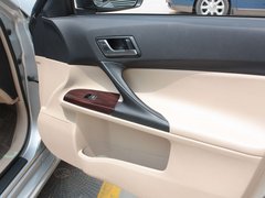 2012款 2.5V 自动 风度菁英炫装版