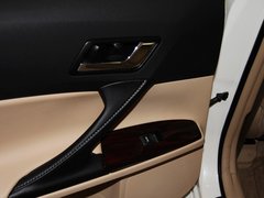 2012款 2.5V 自动 风度菁英炫装版