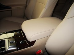 2012款 2.5V 自动 风度菁英炫装版