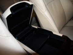 2012款 2.5V 自动 风度菁英炫装版