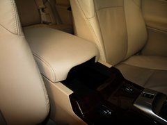 2012款 2.5V 自动 风度菁英炫装版