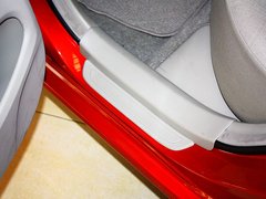 2012款 1.8L CVT GL-i 炫装版