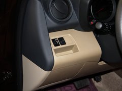 2012款 2.0L 自动 四驱炫装版 5座