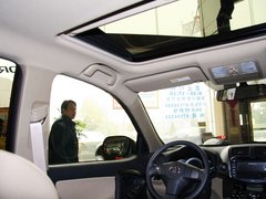 2012款 2.0L 自动 四驱炫装版 5座