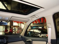 2012款 2.0L 自动 四驱炫装版 5座