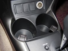 2012款 2.0L 自动 四驱炫装版 5座