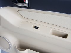 2012款 两厢 1.3L 手动 乐尚版