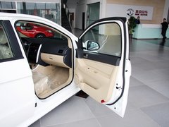 2012款 两厢 1.3L 手动 乐尚版