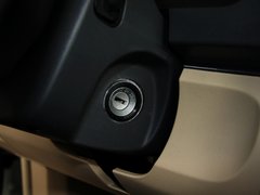 2012款 两厢 1.3L 手动 乐尚版