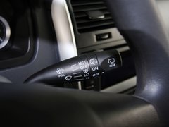 2012款 两厢 1.3L 手动 乐尚版