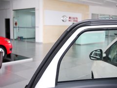 2012款 两厢 1.3L 手动 乐尚版