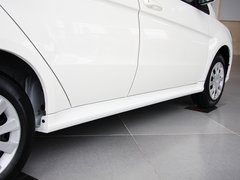 2012款 两厢 1.3L 手动 乐尚版