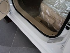 2012款 两厢 1.3L 手动 乐尚版
