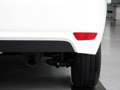 2012款 两厢 1.3L 手动 乐尚版