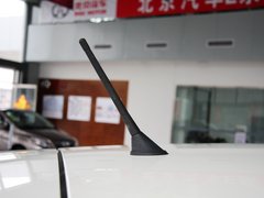 2012款 两厢 1.3L 手动 乐尚版