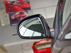 2012款 两厢 1.3L 手动 乐尚版
