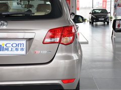 2012款 两厢 1.3L 手动 乐尚版