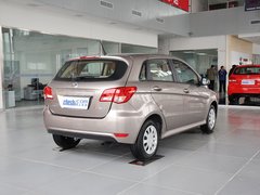 2012款 两厢 1.3L 手动 乐尚版