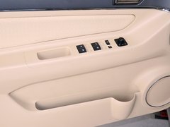 2012款 两厢 1.3L 手动 乐尚版