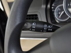 2012款 两厢 1.3L 手动 乐尚版