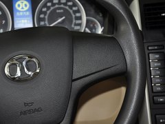 2012款 两厢 1.3L 手动 乐尚版