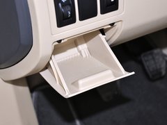 2012款 两厢 1.3L 手动 乐尚版