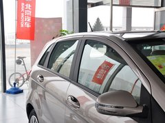 2012款 两厢 1.3L 手动 乐尚版