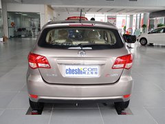 2012款 两厢 1.3L 手动 乐尚版