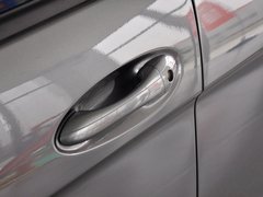2012款 两厢 1.3L 手动 乐尚版