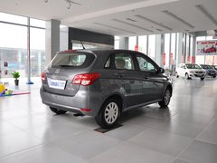 2012款 两厢 1.3L 手动 乐尚版