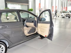 2012款 两厢 1.3L 手动 乐尚版