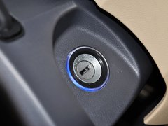 2012款 两厢 1.3L 手动 乐尚版