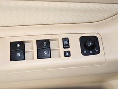 2012款 两厢 1.3L 手动 乐尚版