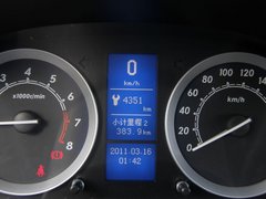 2012款 两厢 1.5L 手动 乐尚版