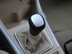 2012款 两厢 1.5L 手动 乐尚版