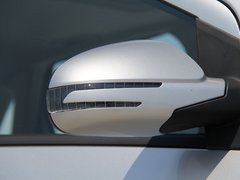 2012款 两厢 1.5L 手动 乐尚版