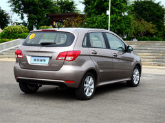 2012款 两厢 1.5L 手动 乐尚版