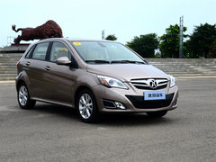 2012款 两厢 1.5L 手动 乐尚版
