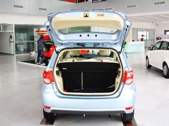 2012款 两厢 1.5L 手动 乐尚版