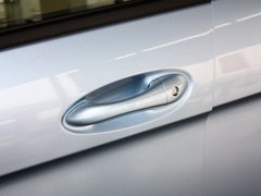 2012款 两厢 1.5L 手动 乐尚版