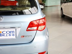 2012款 两厢 1.5L 手动 乐尚版