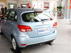 2012款 两厢 1.5L 手动 乐尚版