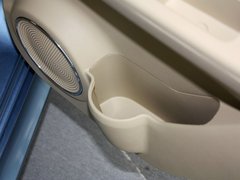 2012款 两厢 1.5L 手动 乐尚版