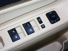 2012款 两厢 1.5L 手动 乐尚版