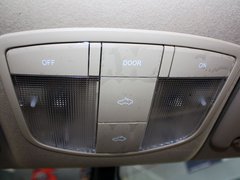 2012款 两厢 1.5L 手动 乐尚版