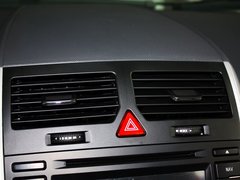 2012款 两厢 1.5L 手动 乐尚版