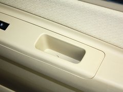 2012款 两厢 1.5L 手动 乐尚版