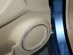 2012款 两厢 1.5L 手动 乐尚版